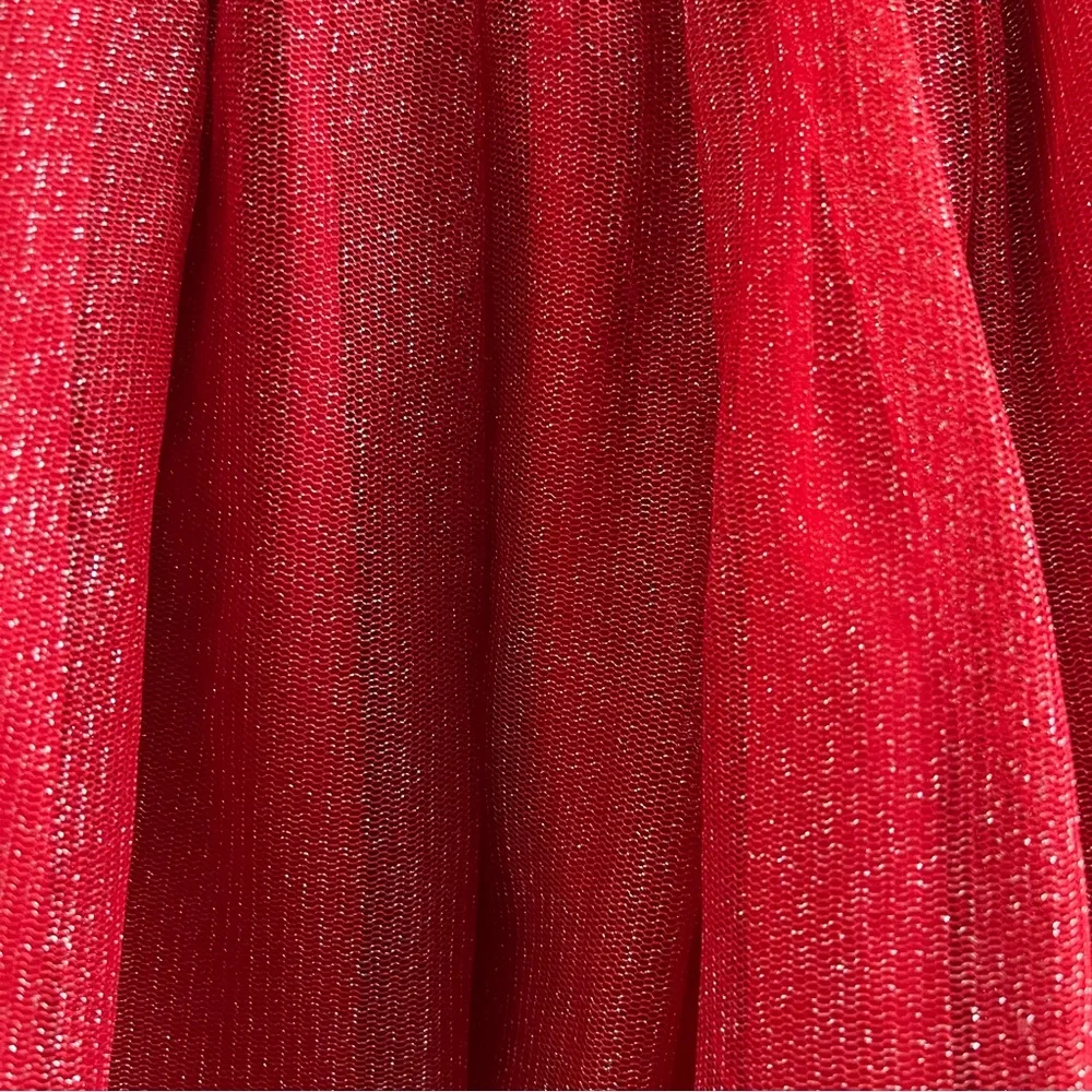 GYMBOREE SKIRT, Girls Size 10, Red Sparkly Tutu Skirt w/ Lining & Elastic Waist.